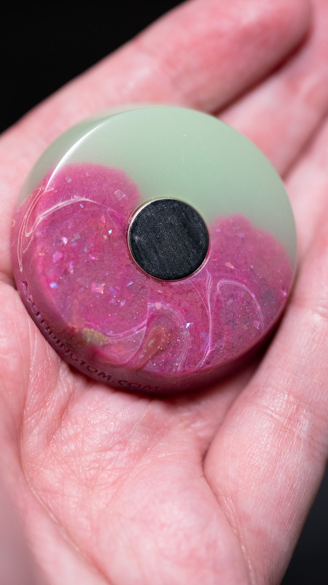 Quick release magnet bases for The Terpometer