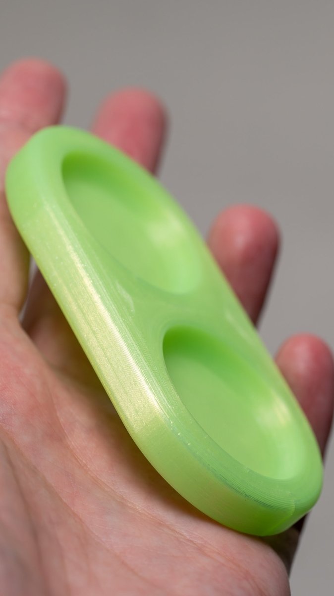 Close up of ooze green bubble cap doc.