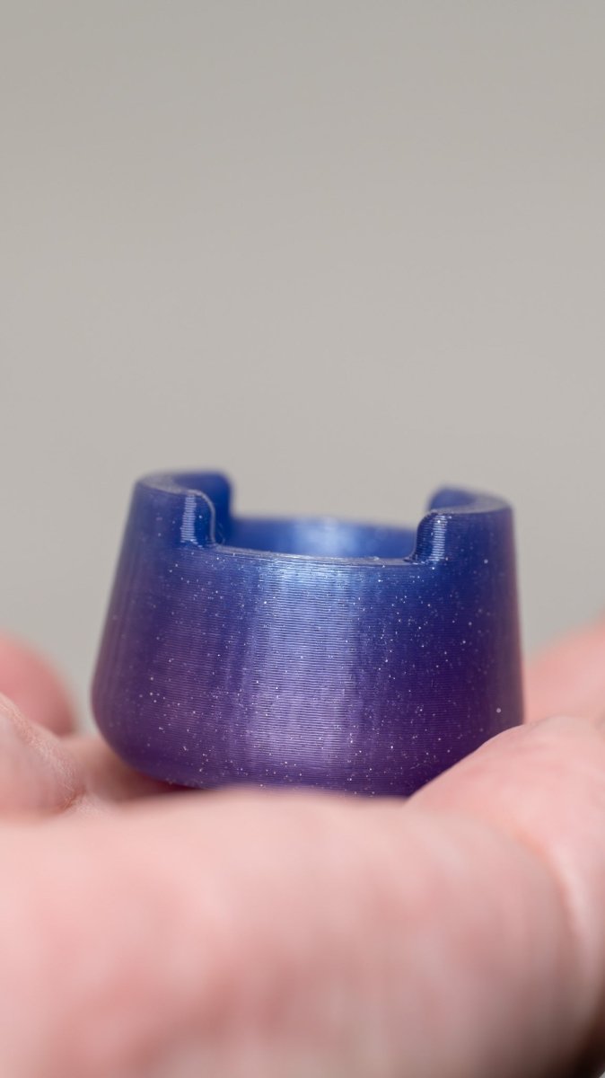 close up Nebula bubble cap holder